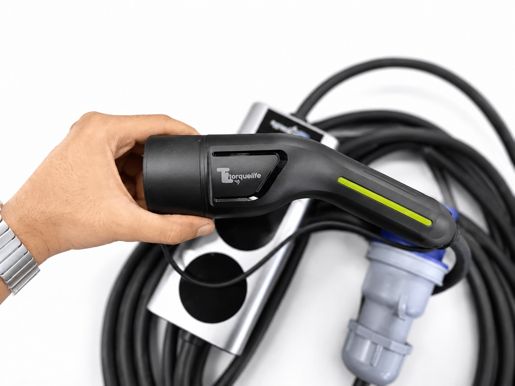 TorqueLife Smart Pro 7KW - Portable Home Ev Charger