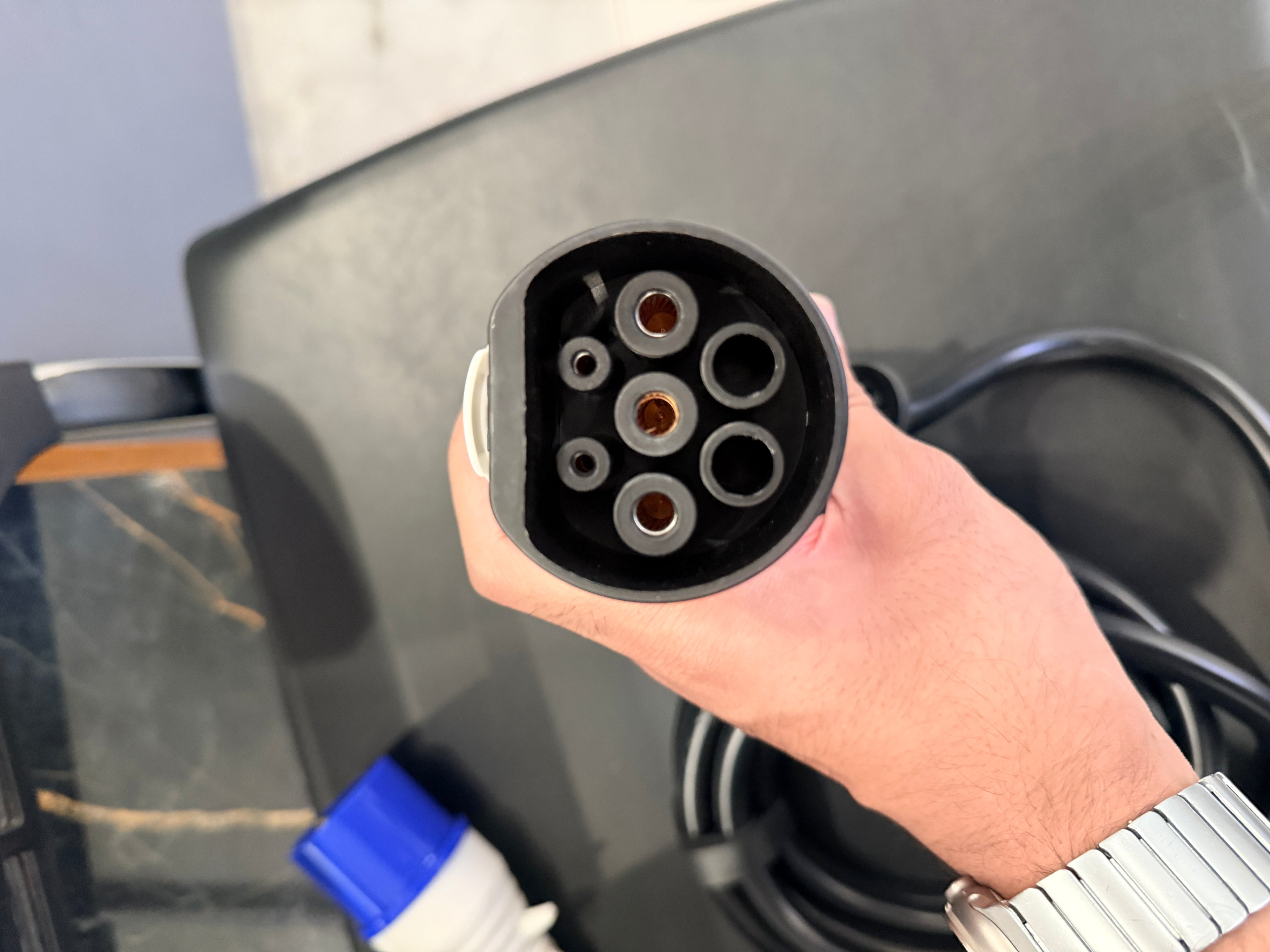 7 KW Portable Ev Charger - Without Display- (No claim) Pakistan